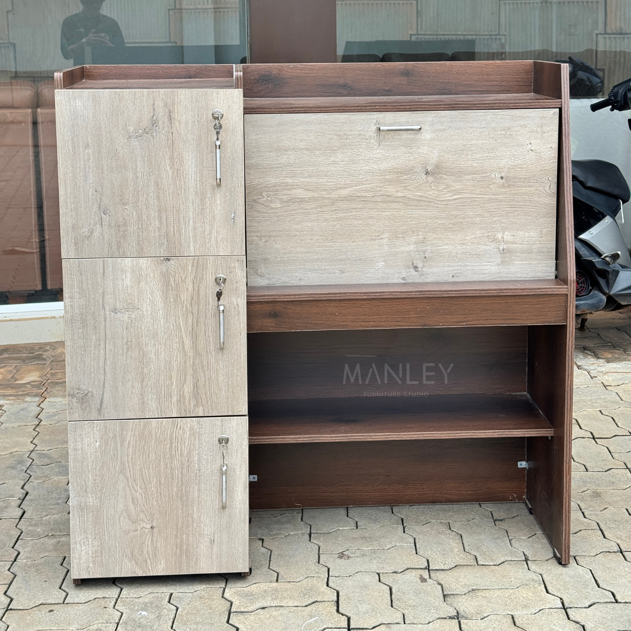 SCHOLAR STUDY TABLE | PARTICLE BOARD