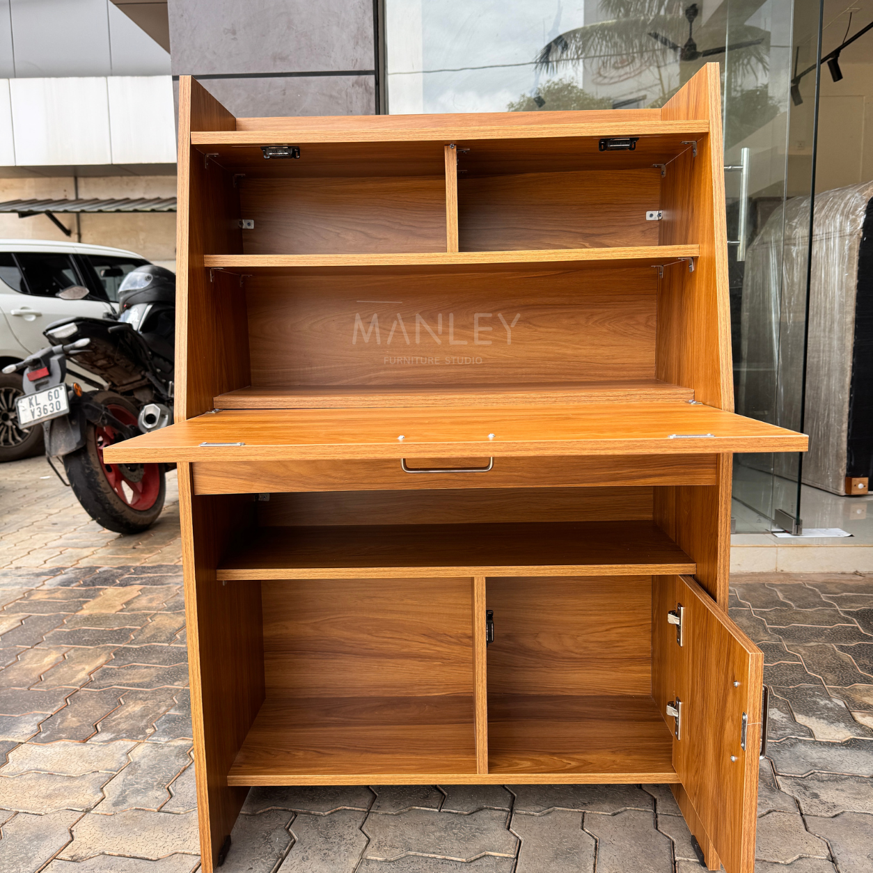 EDINBURG STUDY TABLE | PARTICLE BOARD