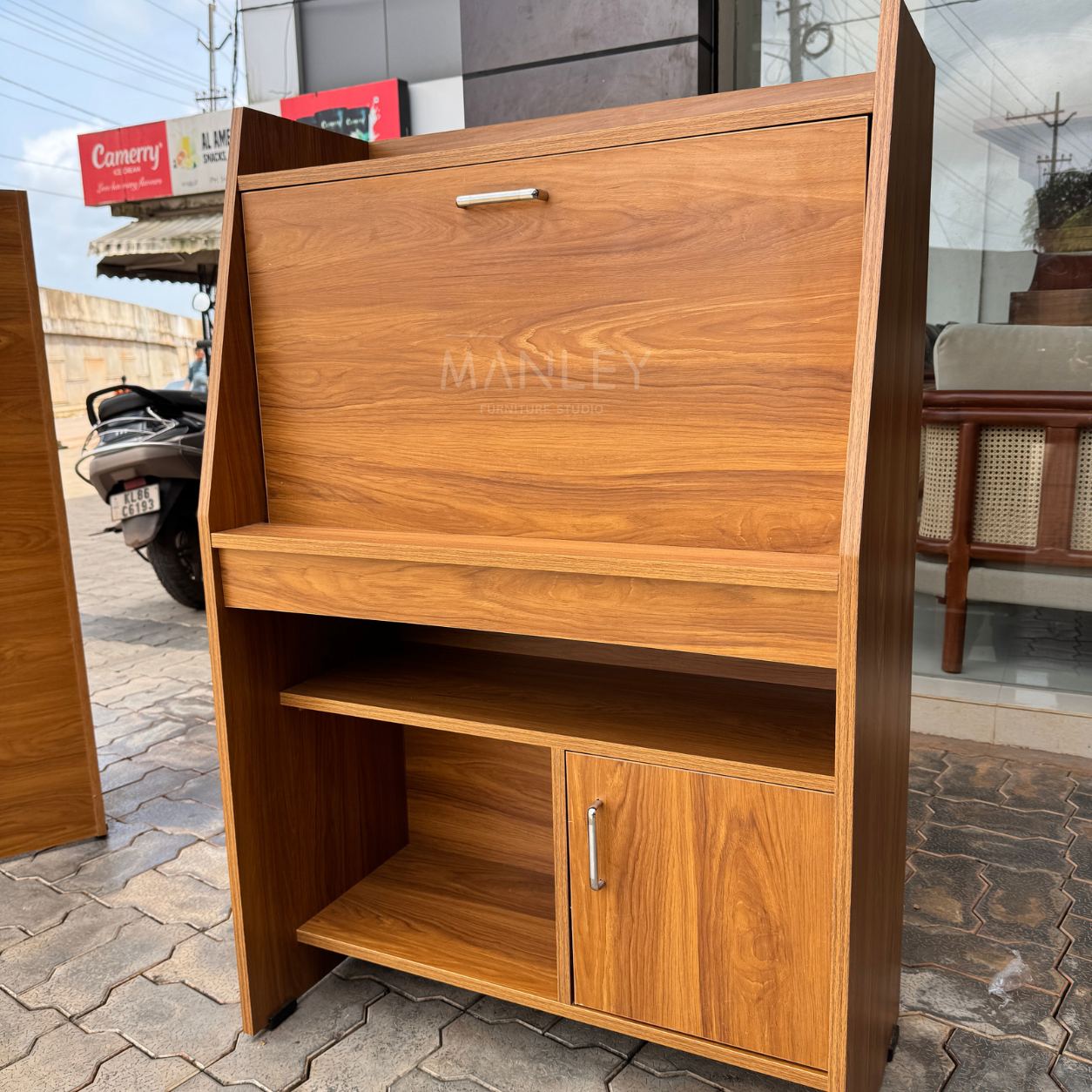 EDINBURG STUDY TABLE | PARTICLE BOARD
