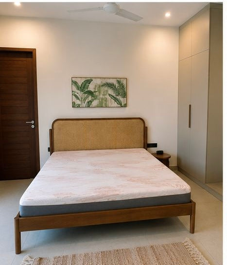 LIVON  MEMORY FOAM  ROLLLING MATRESS