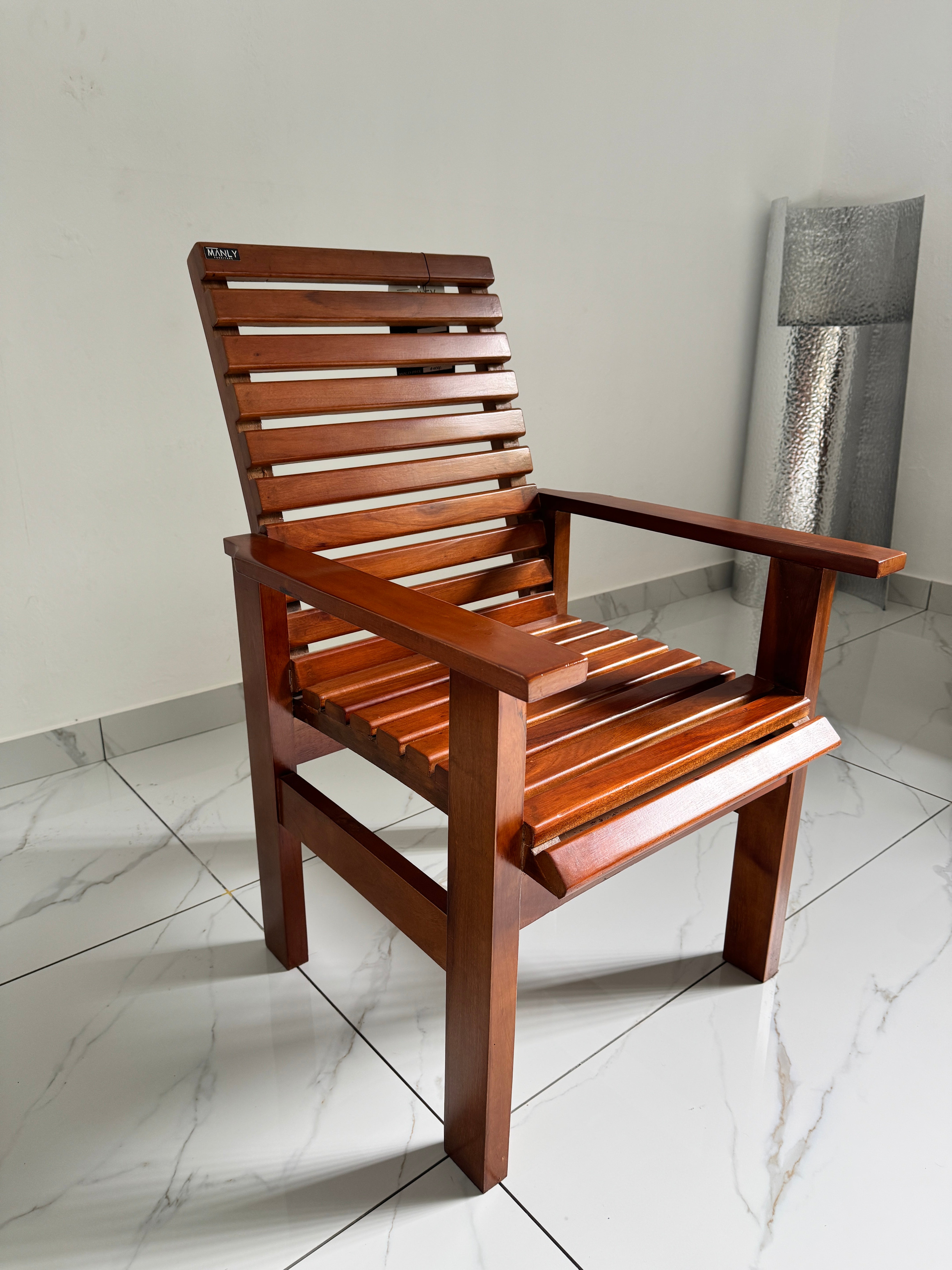COMPACT WOOD CHAIR | TREATED MAHOGANY