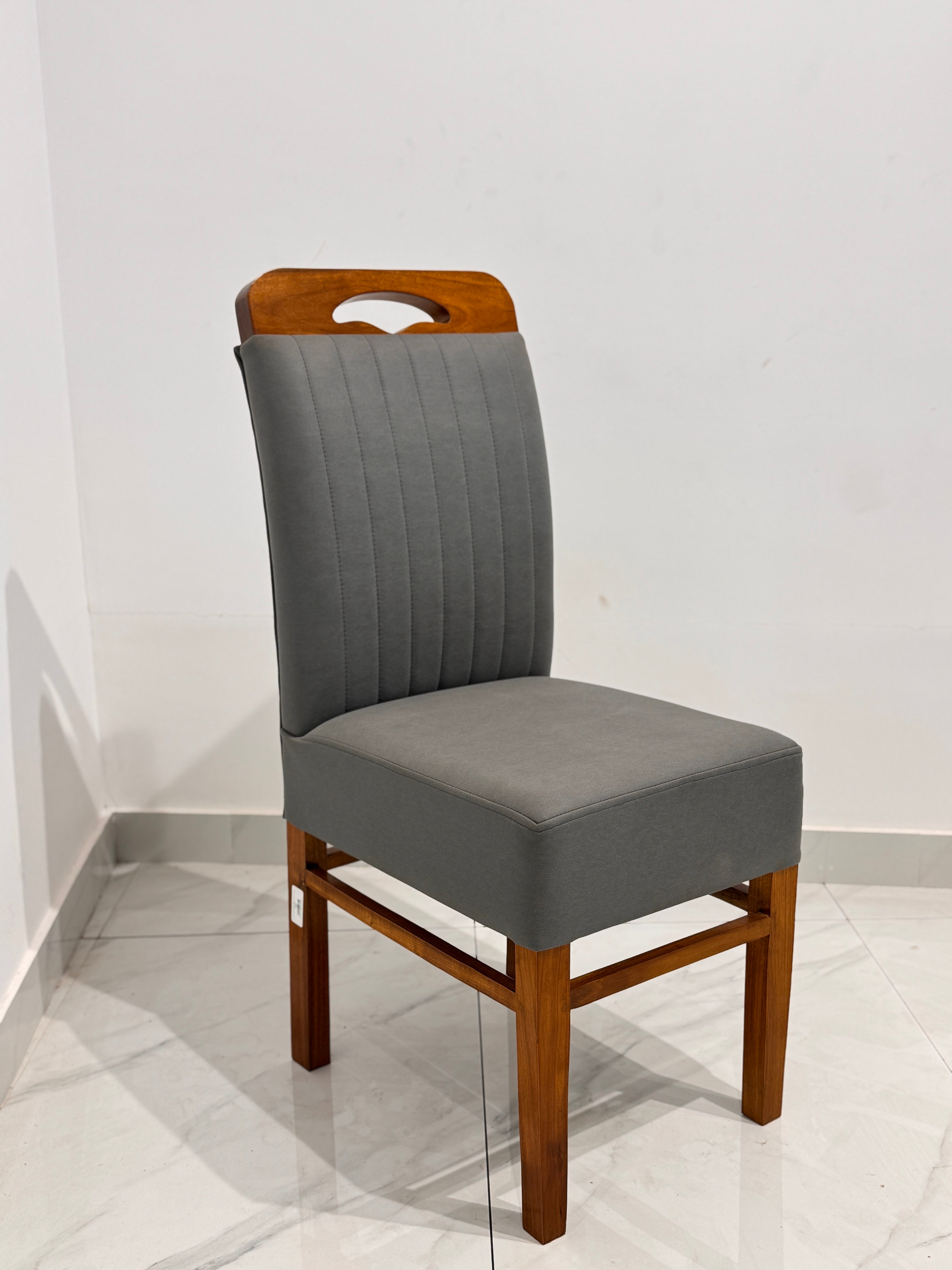 LIYER DINING CHAIR | MAHOGANY WOOD & FABRIC