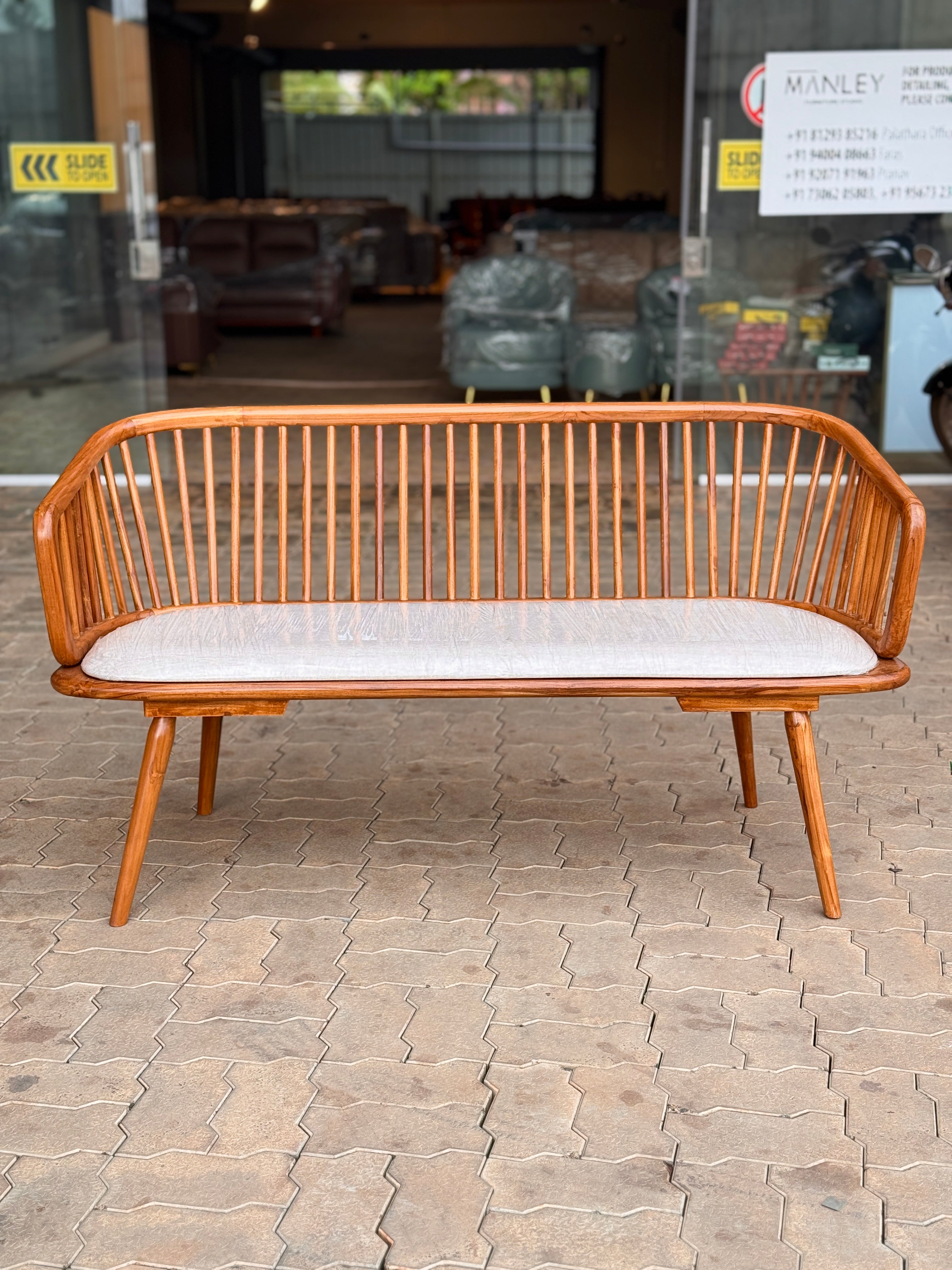 CRETA 3+1+1 SOFASET – TEAK WOOD WITH FABRIC CUSSION