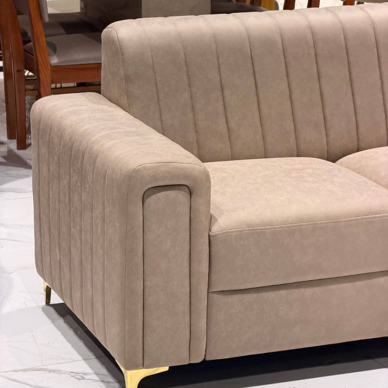 BOXER GOLDEN CORNER SOFA SET | SUEDE FABRIC & ACACIA WOOD | BEIGE