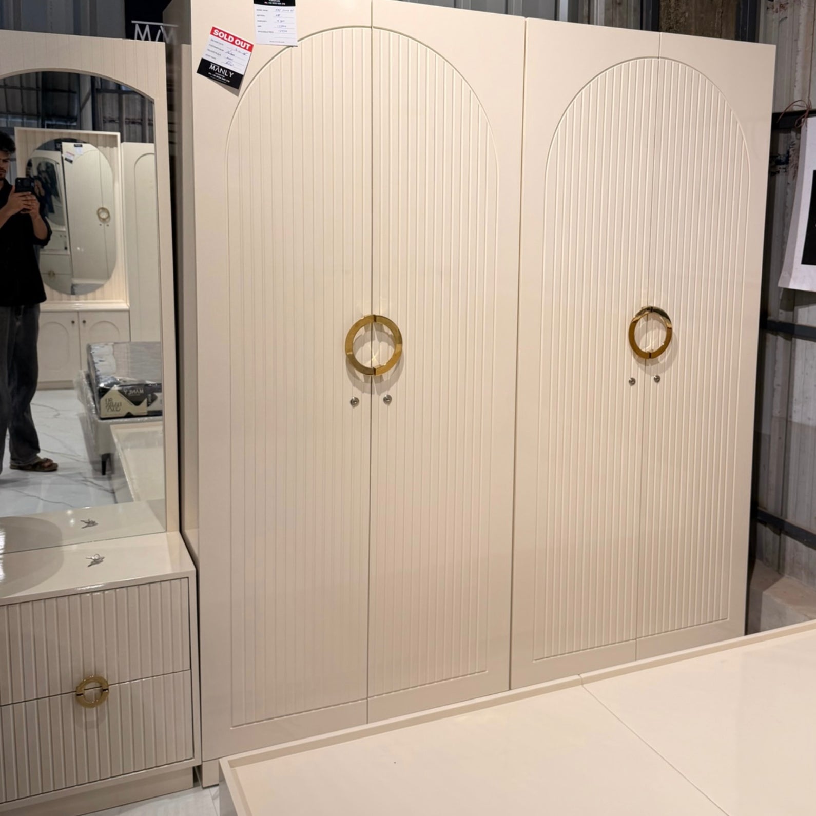 Bedroom Set Cream