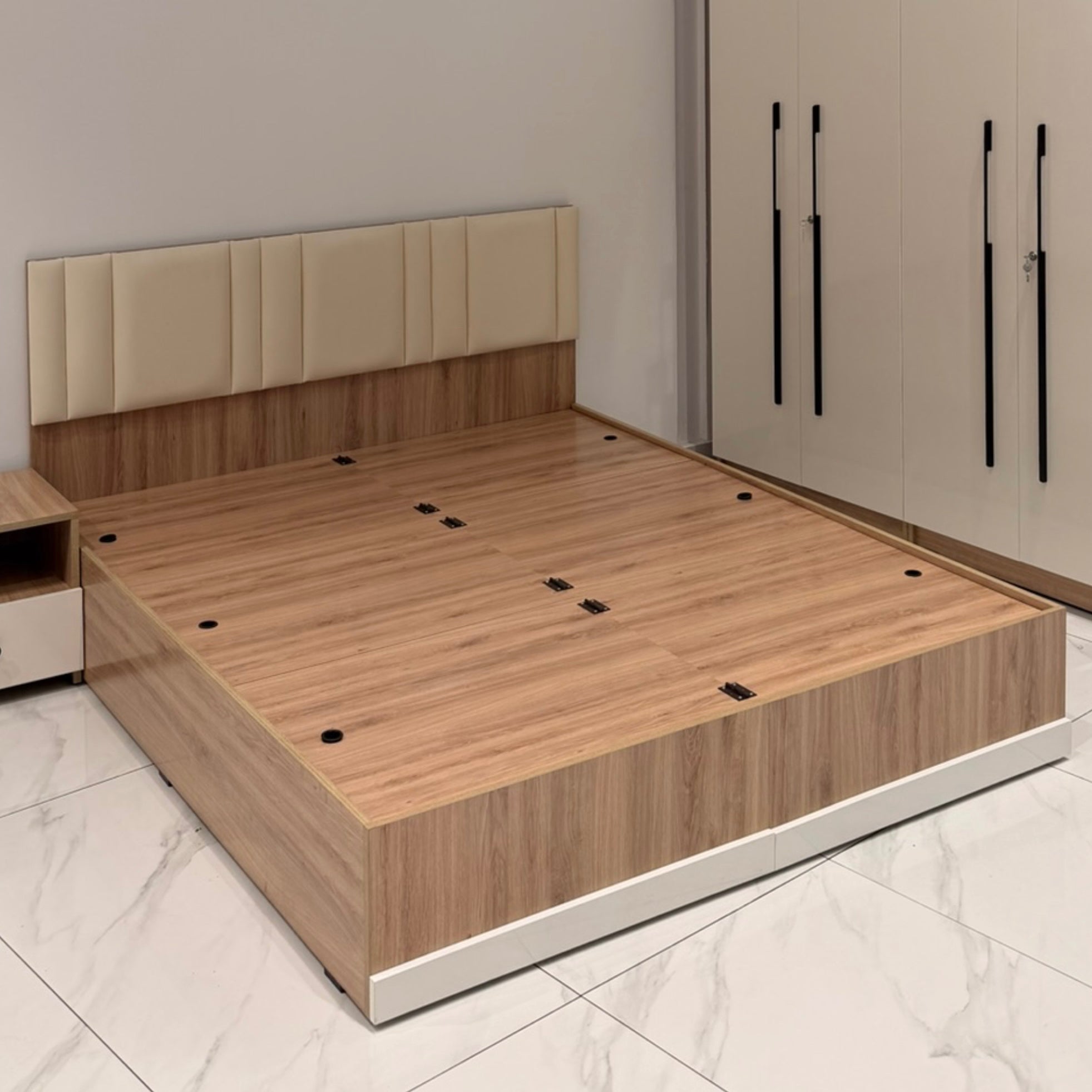 Bedroom Set Cream