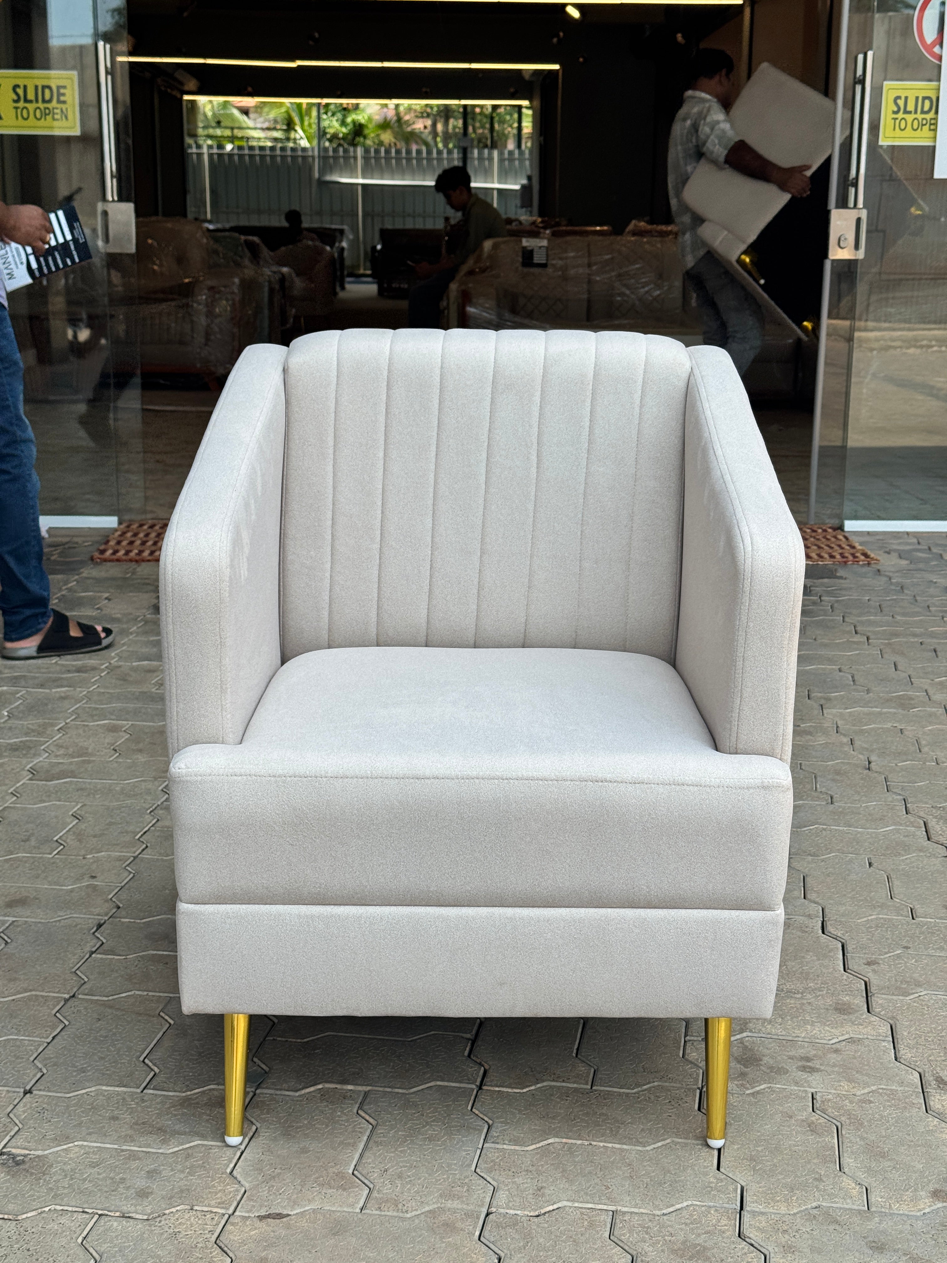 ARM ROYAL 3+1+1 SOFA SET | ACACIA WOOD & FABRIC UPHOLSTERY