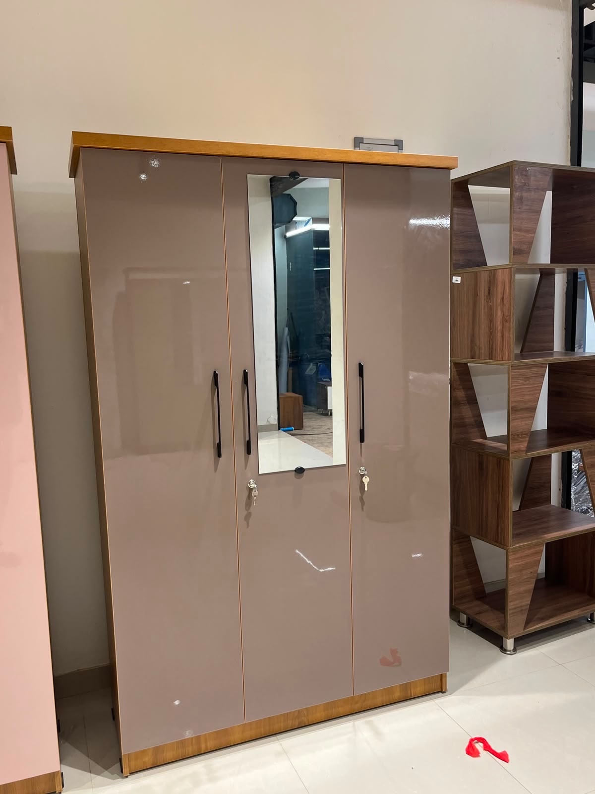 SLEEKER 3-DOOR WARDROBE | PARTICLE BOARD & UV BOARD DOORS | DARK LAVENDER