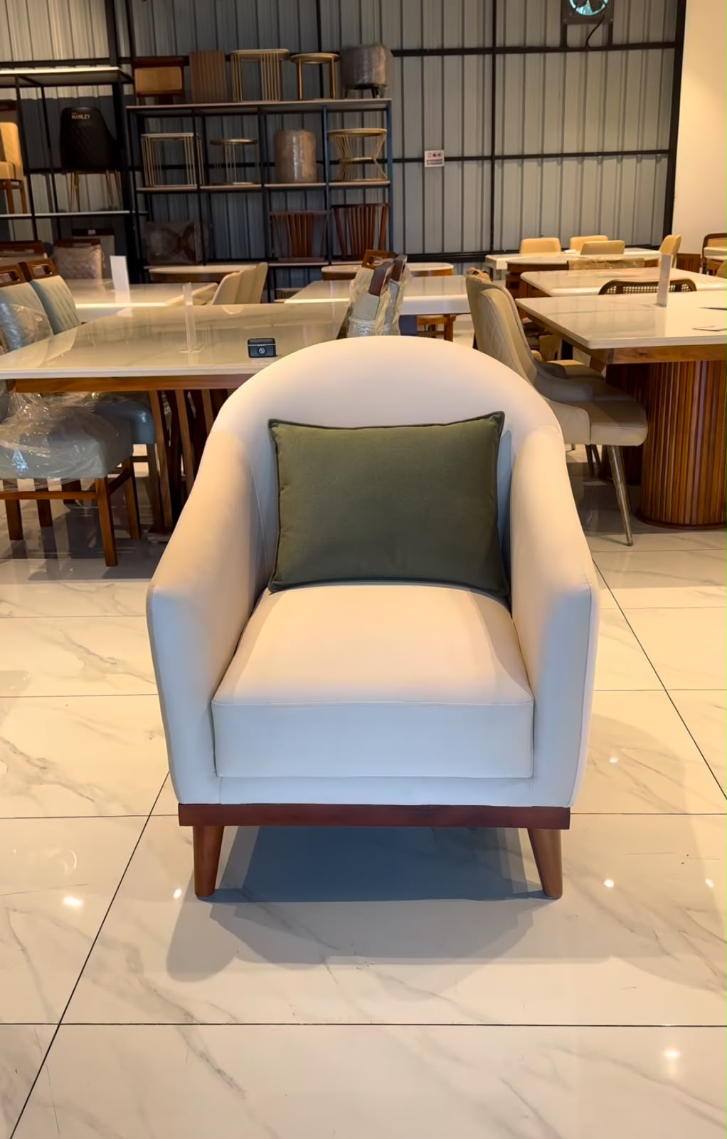 IMPERIAL CROWN SINGLE SOFA SET | MAHOGANY WOOD & POCKET SPRING | BEIGE