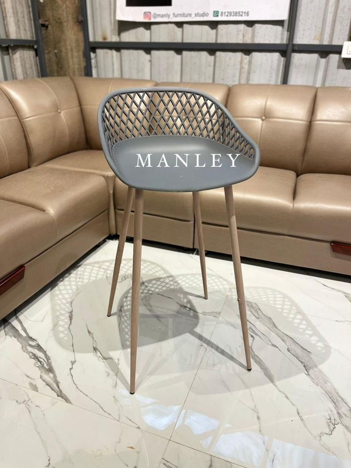 Fiyon Bar Stool – Premium Plastic | Modern High Chair
