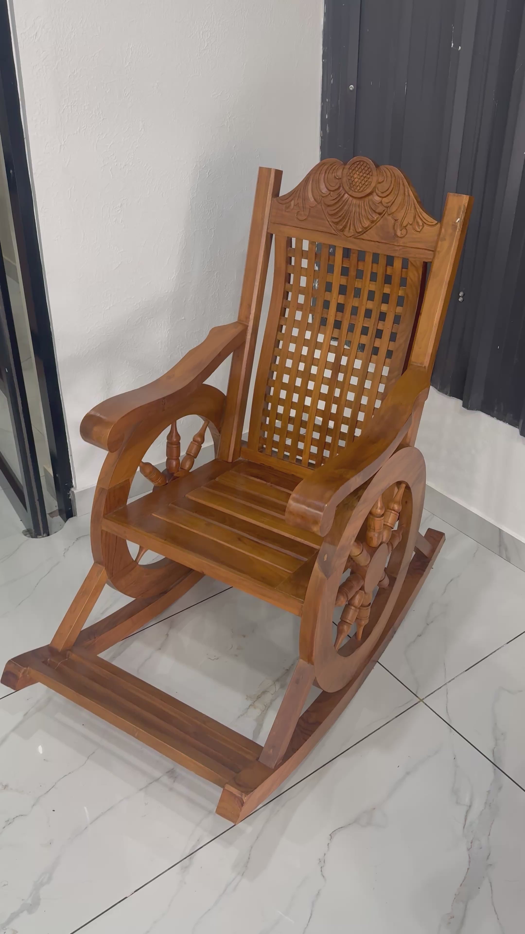 ROYAL EASY CHAIR | SOLID TEAK WOOD | 80-MONTH WARRANTY