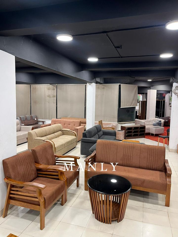 Lutpus Sofa – Suede W Treated Mahogany | 32 Density Foam